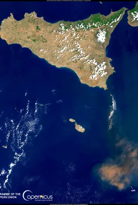 Ash from Etna volcano disperses in the Mediterranean Sea
