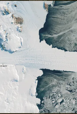 Glacial forces at the edge of Antarctica