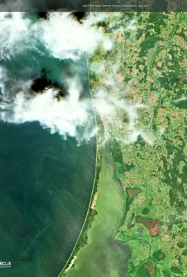 Algae bloom formation in the Baltic Sea/Curonian Lagoon
