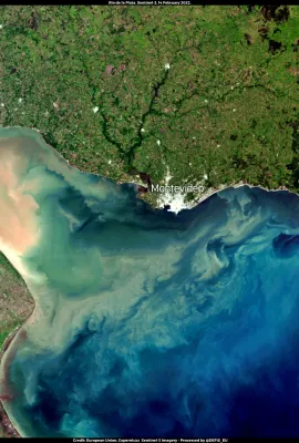 The Rio de la Plata estuary