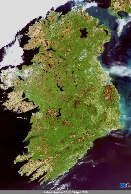 Cloudless view of Ireland