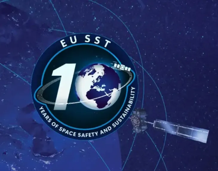 !0 years SST logo