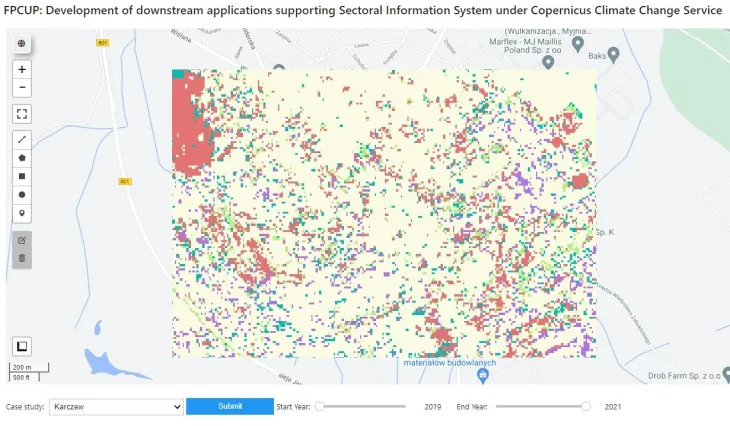 Supporting Sectoral Information System for the Copernicus Climate Change Service