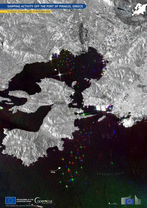 Sentinel-1 image of maritime traffic in Athens