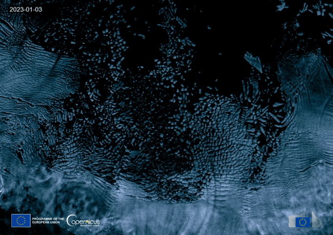 This animation shows the Thwaites Glacier in Antarctica from January 2023 to 20 September 2024. It illustrates the advance of the glacier’s ice tongue as it moves forward, displacing large ice fragments that are released into the Amundsen Sea.