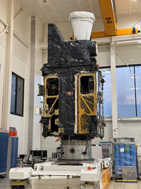 Inside a cleanroom in Bremen, EUMETSAT's MTG-S satellite with Sentinel-4 module is undergoing final preparations before launch. Key stakeholders, scientists, and media representatives were given a final look at the satellite before it is transported to...